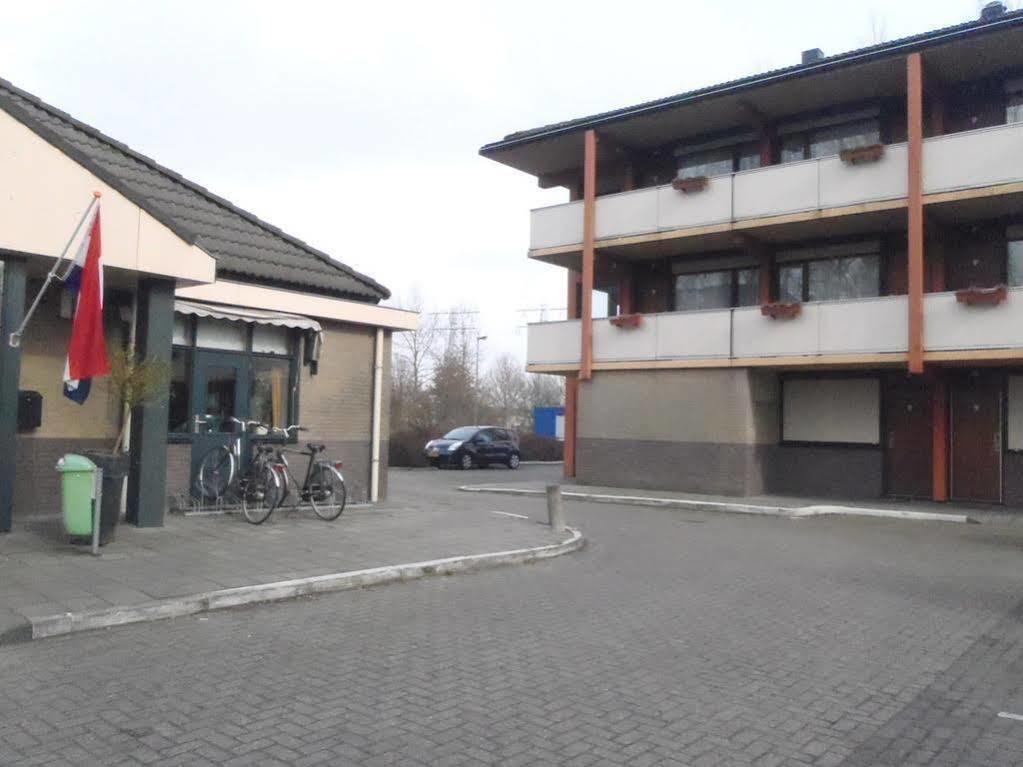 Campanile Hotel & Restaurant Leeuwarden Exterior foto